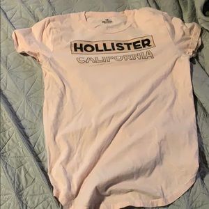Hollister T shirt